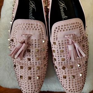 Pink Studded Rhinestones w/tassels Shoes by Amali, sz 11, like New  $90